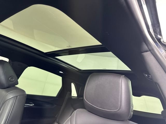 Used 2022 Cadillac XT5 Premium Luxury image 12