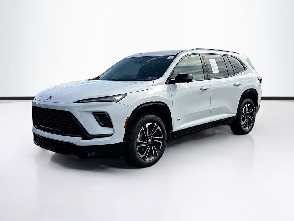 Used 2025 Buick Enclave Sport Touring image 3