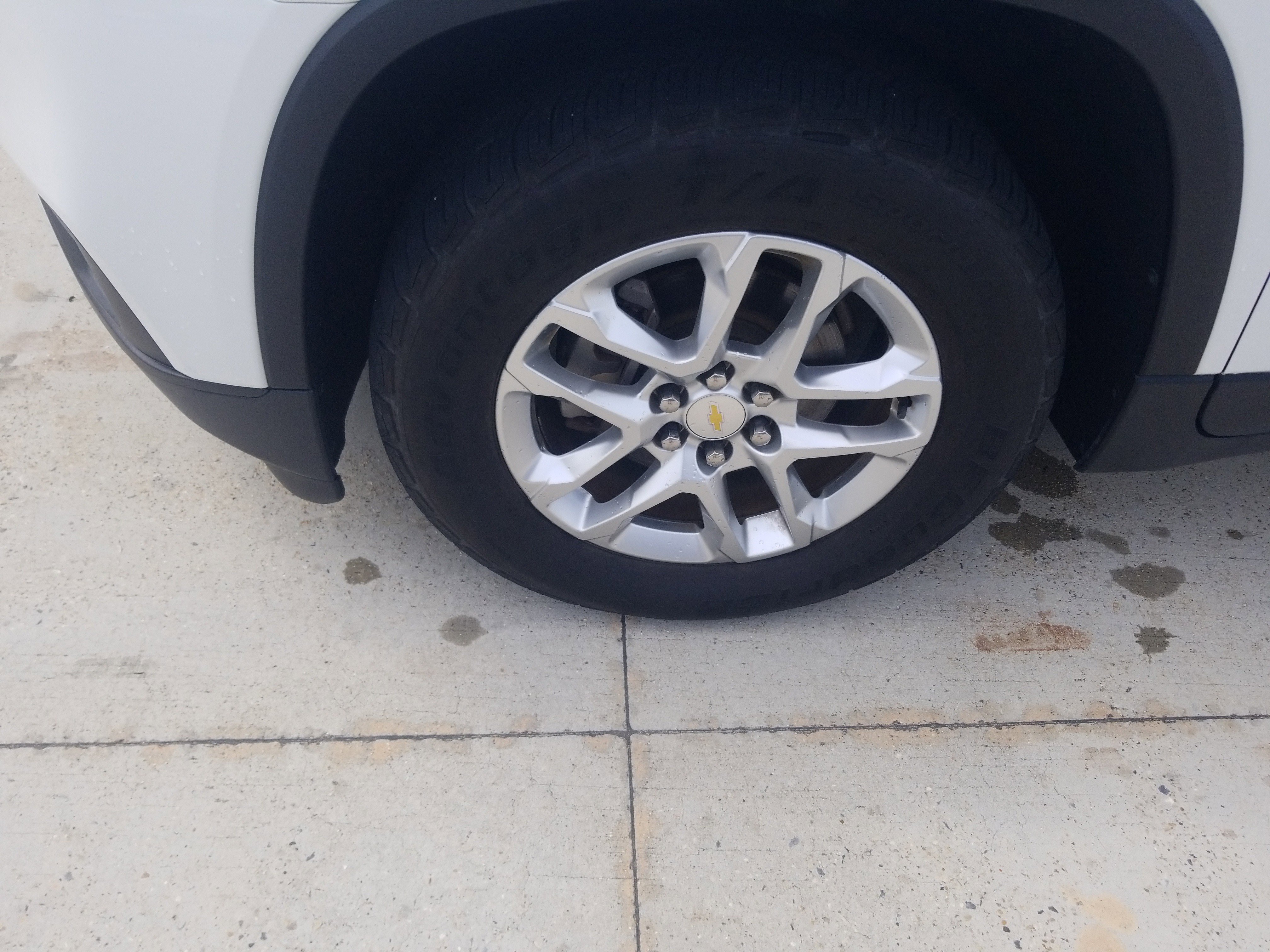 Used 2018 Chevrolet Traverse LS FWD image 21
