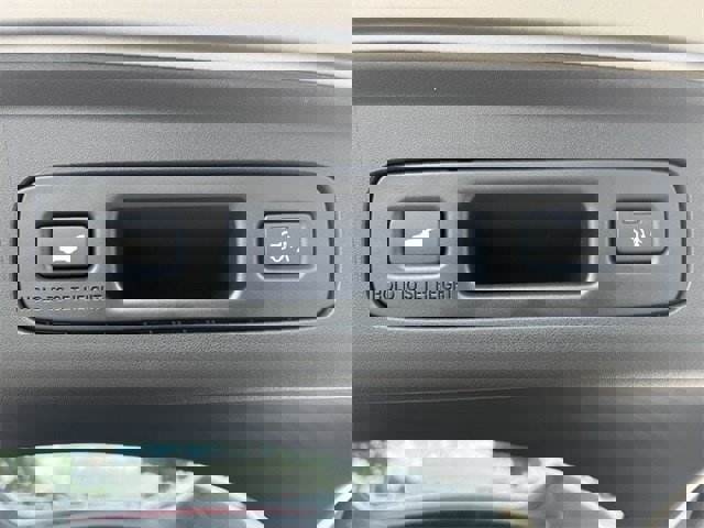 Used 2025 Acura ADX FWD image 34