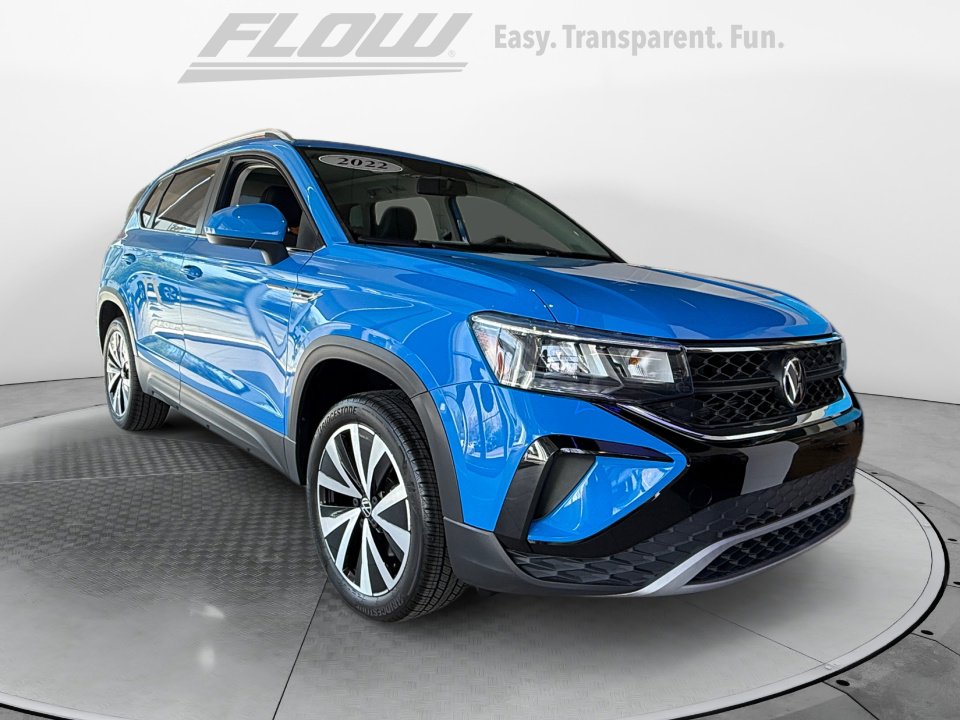 Certified 2022 Volkswagen Taos SE w/ Panoramic Sunroof Package image 1