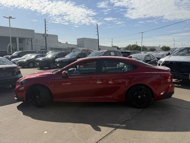Used 2025 Toyota Camry SE w/ Multimedia Upgrade Package image 8