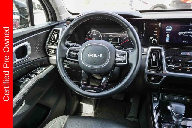 Certified 2022 Kia Sorento SX image 16