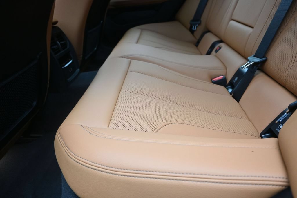 Certified 2023 BMW i4 eDrive35 RWD image 16