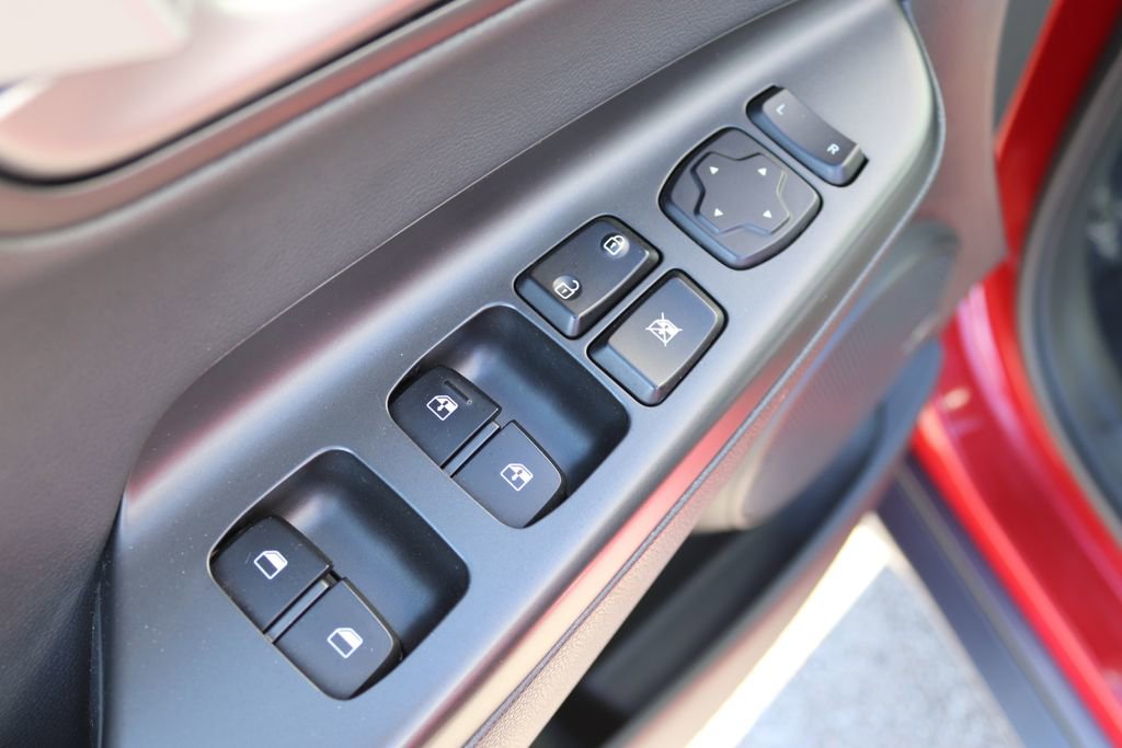 Used 2021 Hyundai Kona Ultimate FWD image 25