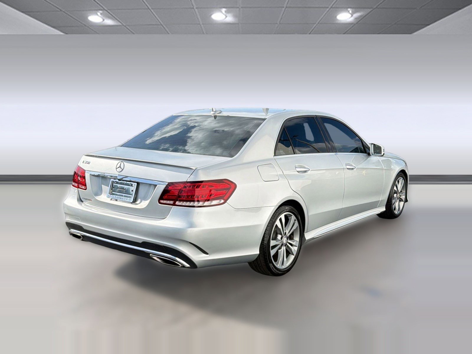 Used 2014 Mercedes-Benz E 350 Sedan image 8
