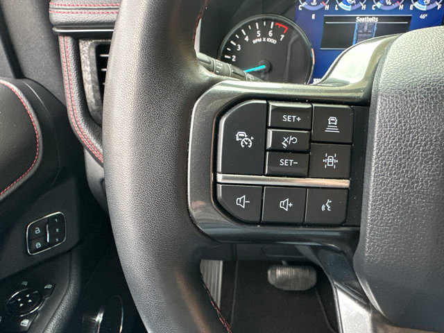 Used 2022 Ford Expedition Max Limited image 19