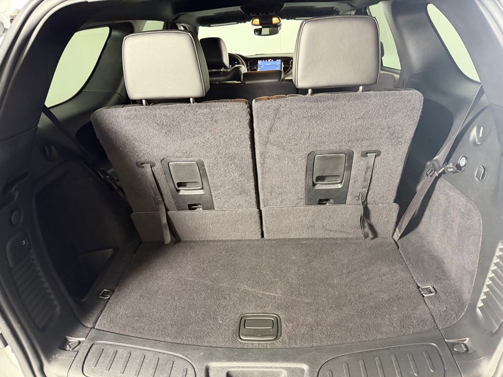 Used 2024 Dodge Durango GT RWD image 34