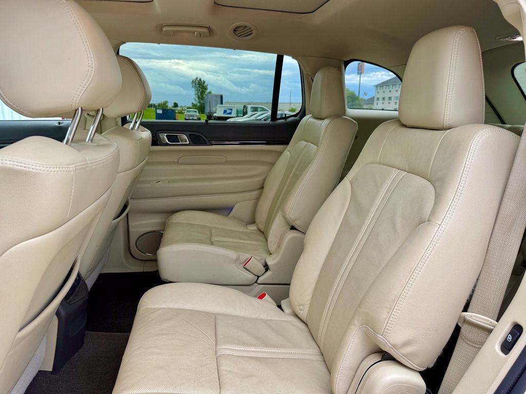 Used 2016 Lincoln MKT AWD w/ Equipment Group 201A image 12