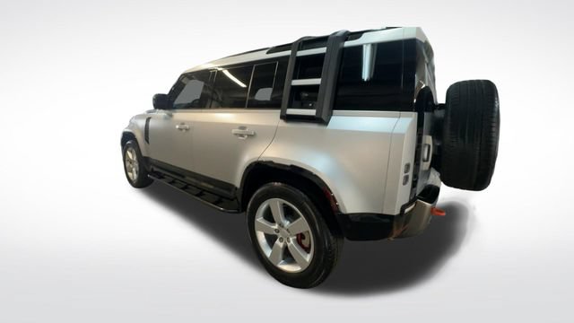 Used 2023 Land Rover Defender 110 X AWD/4WD image 7