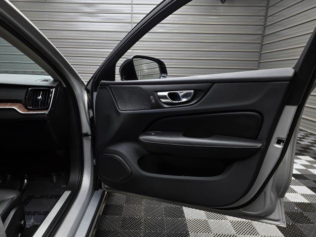 Used 2023 Volvo S60 T8 Plus AWD/4WD image 35
