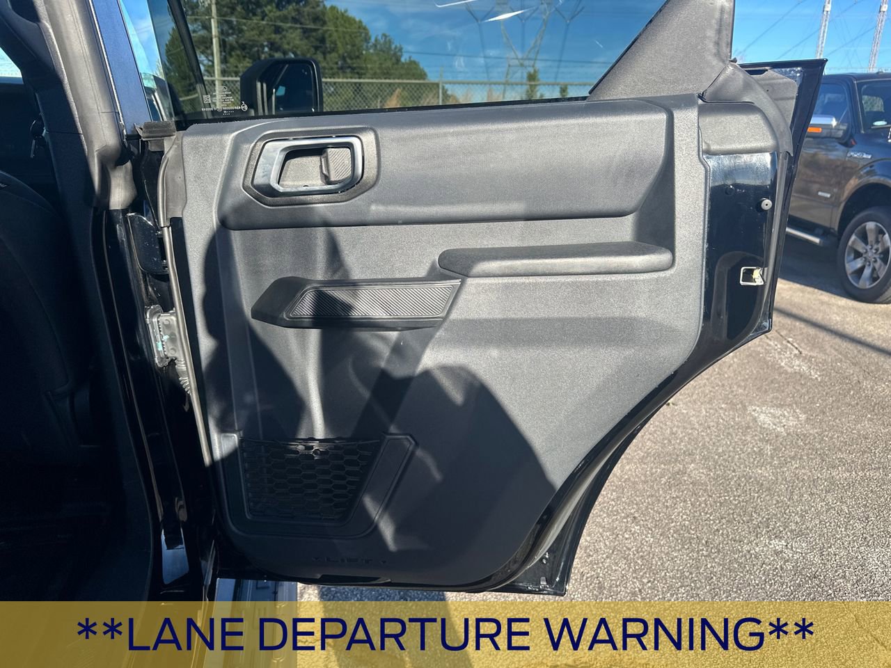 Certified 2025 Ford Bronco Big Bend image 18