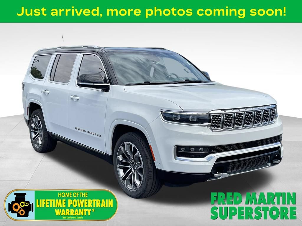 Used 2024 Jeep Grand Wagoneer Series III w/ Rear Seat Video Group 1 AWD/4WD image 1