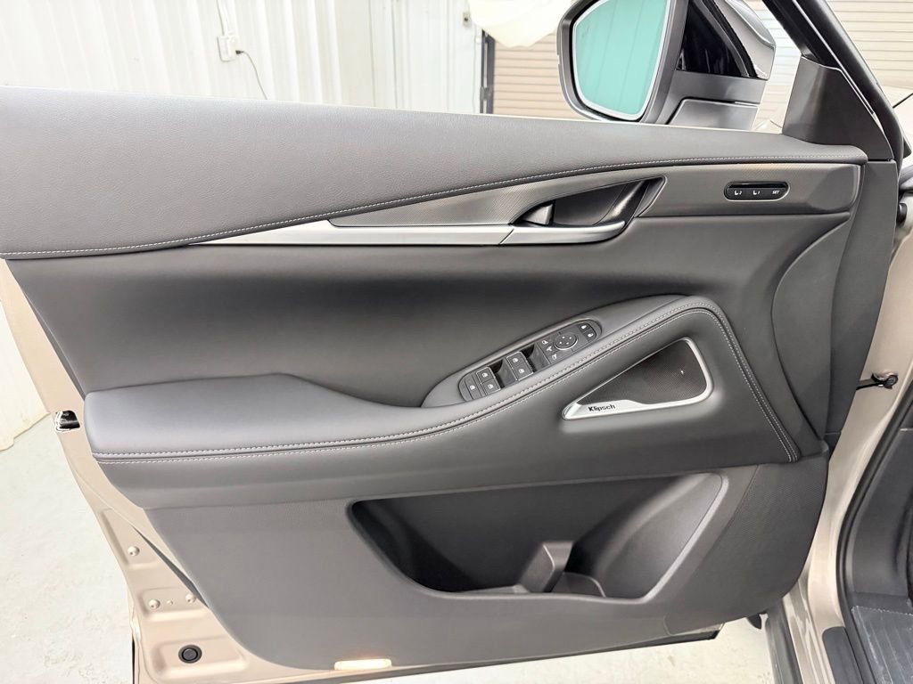 New 2026 INFINITI QX60 Luxe FWD image 10