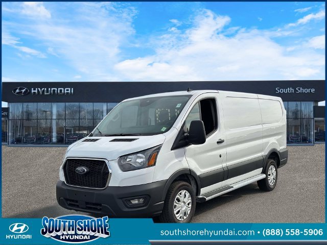 Used 2025 Ford Transit 250 Low Roof w/ Exterior Upgrade Package RWD image 4
