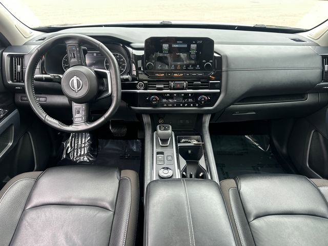 Used 2023 Nissan Pathfinder SL w/ SL Premium Package AWD/4WD image 22