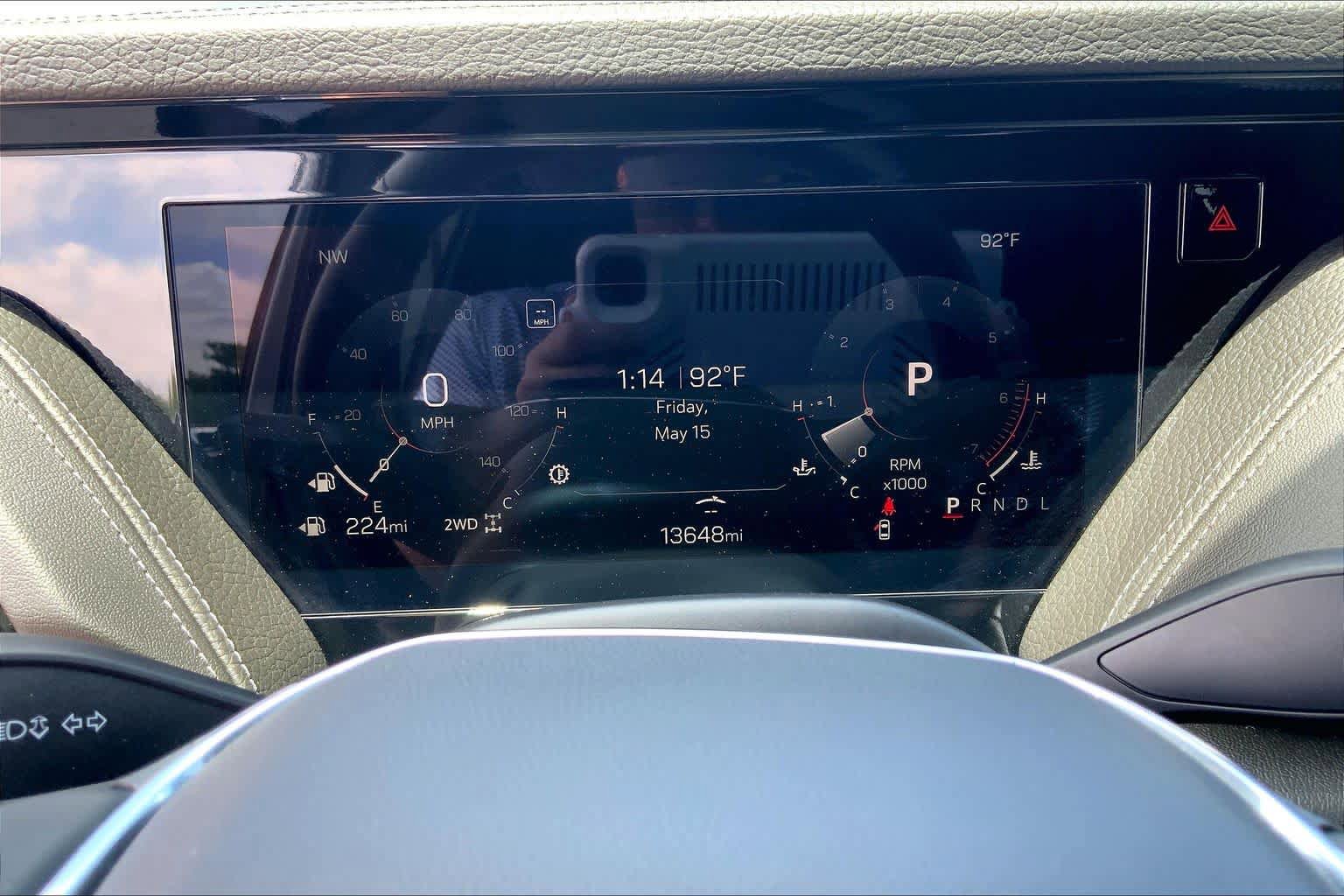 Used 2025 GMC Yukon XL Denali AWD/4WD image 25