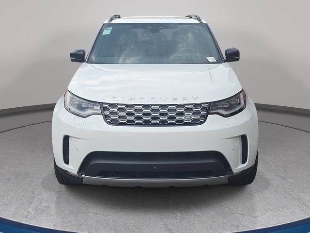 Certified 2025 Land Rover Discovery S AWD/4WD image 3