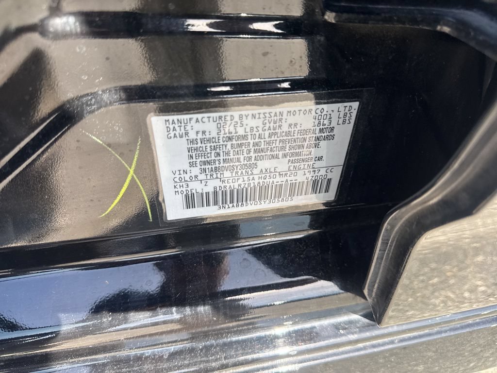 Used 2025 Nissan Sentra SR FWD image 33
