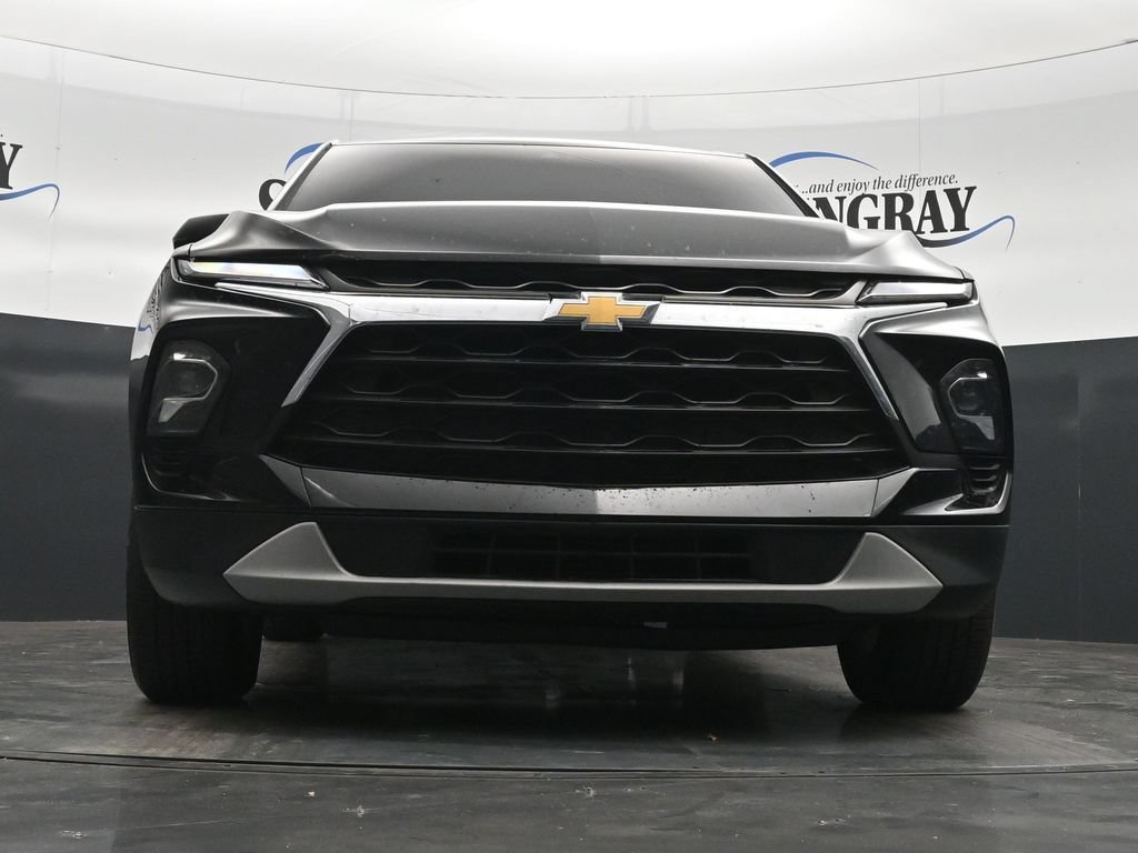 Used 2023 Chevrolet Blazer LT FWD image 27