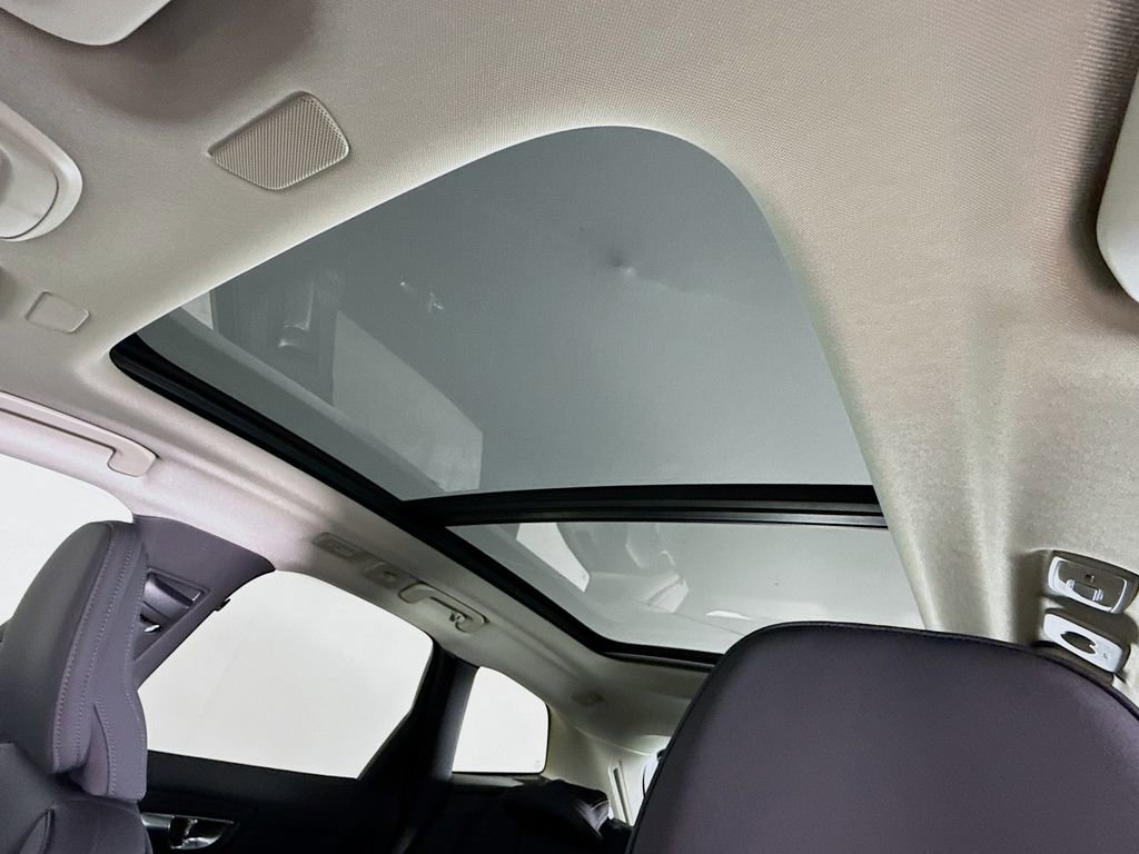 New 2026 Volvo XC60 B5 Core image 22