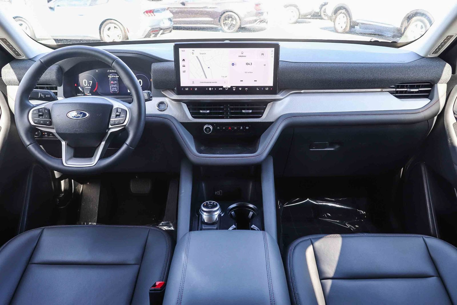 Used 2026 Ford Explorer Active w/ Active Comfort Package RWD image 12