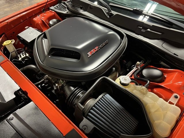 Used 2016 Dodge Challenger R/T Scat Pack image 44