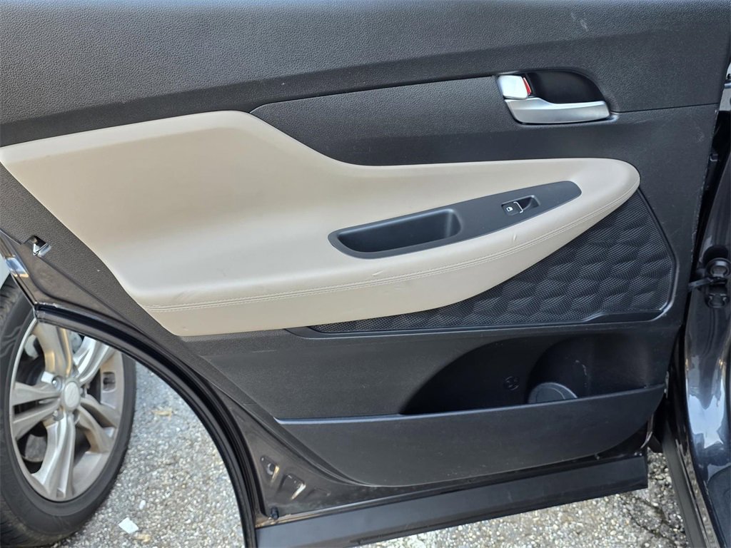 Used 2020 Hyundai Santa Fe SEL image 31