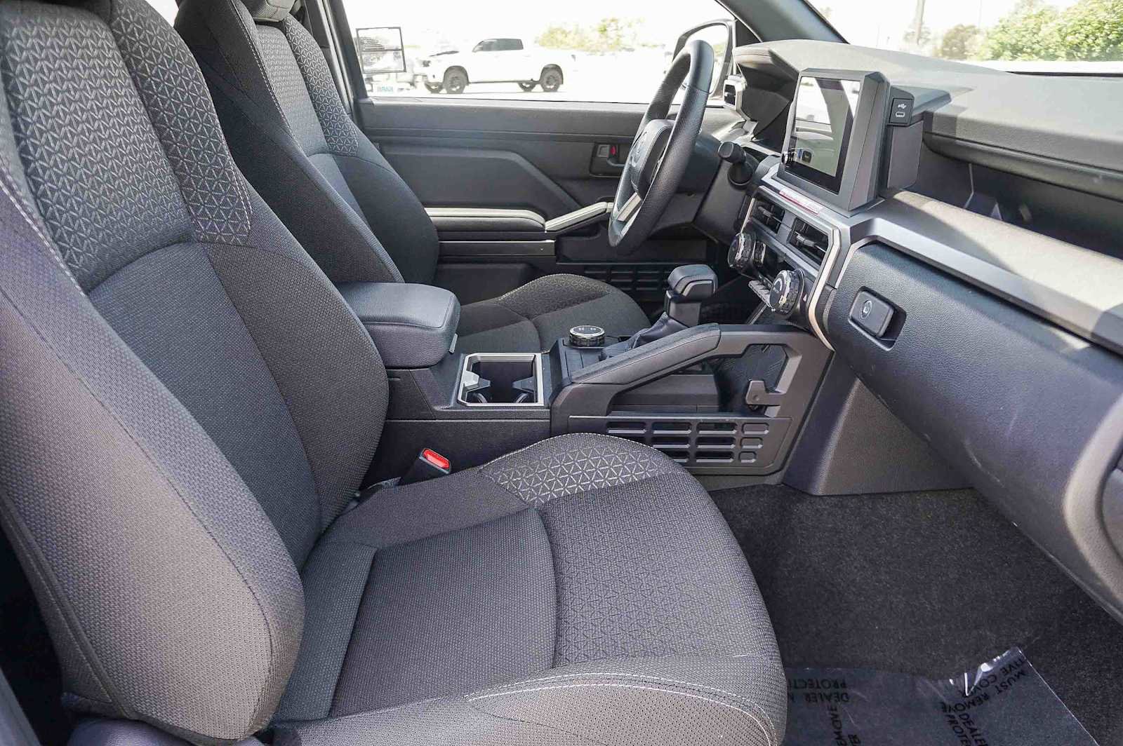 Used 2025 Toyota 4Runner SR5 RWD image 19