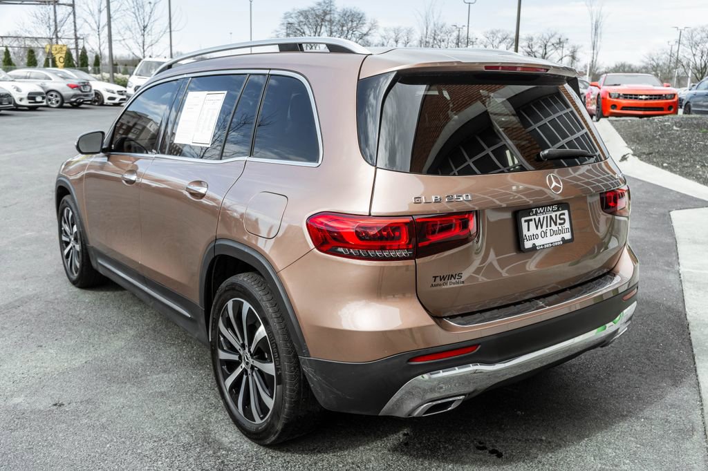 Used 2021 Mercedes-Benz GLB 250 GLB 250 image 40
