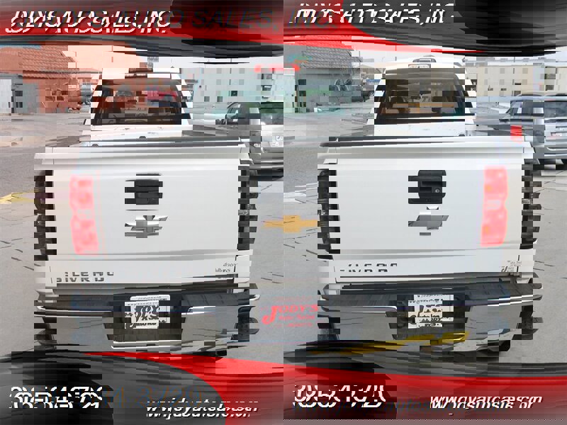 Used 2017 Chevrolet Silverado 2500 W/T image 31