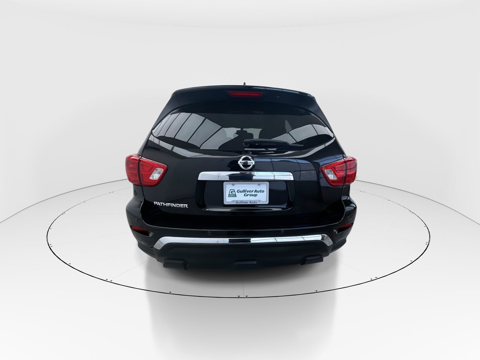 Used 2020 Nissan Pathfinder S image 7