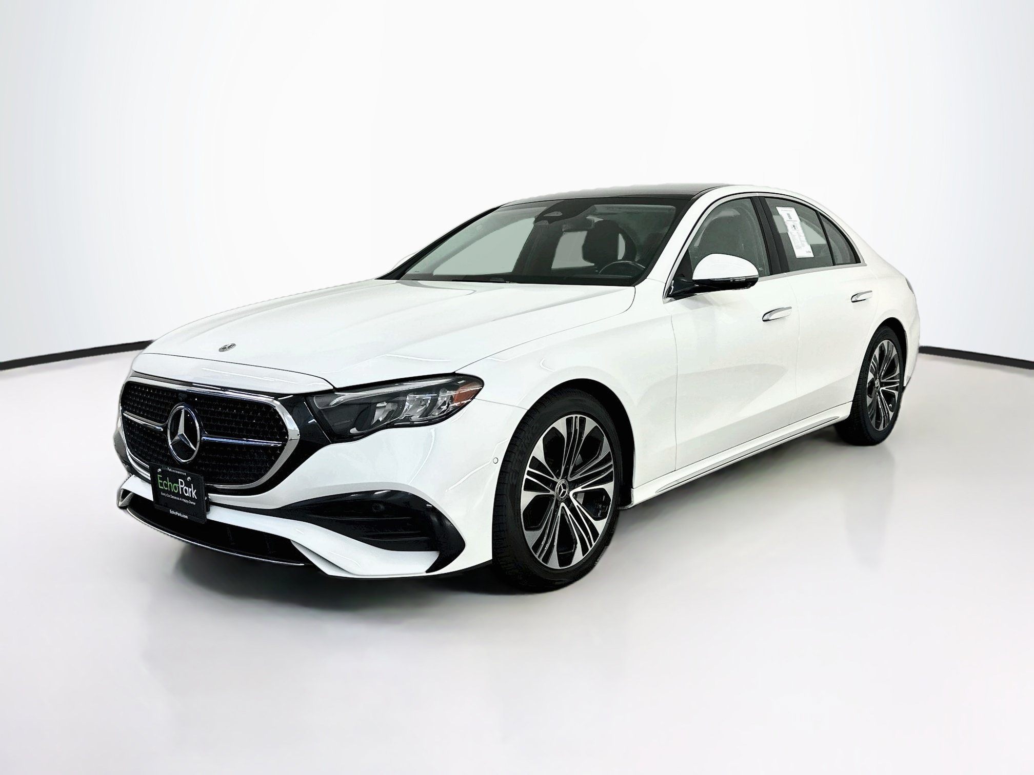 Used 2025 Mercedes-Benz E 350 4MATIC Sedan w/ Winter Package image 3
