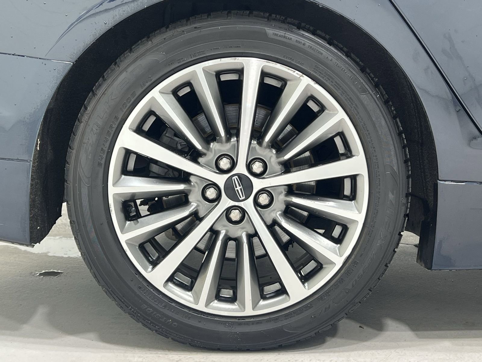 Used 2020 Lincoln MKZ AWD image 10