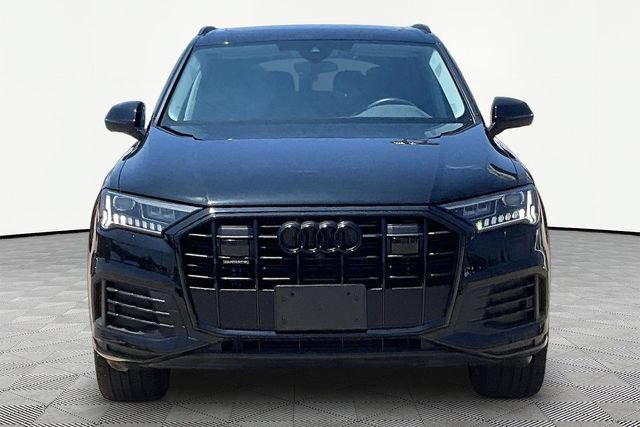Used 2023 Audi Q7 2.0T Premium Plus w/ Premium Plus Package AWD/4WD image 3