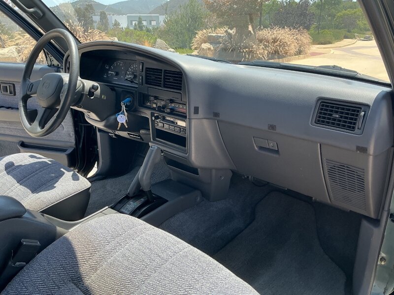 Used 1992 Toyota 4Runner SR5 AWD/4WD image 23