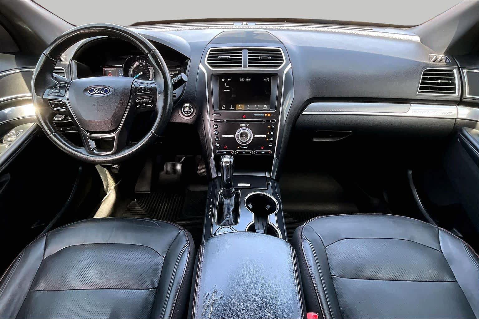Used 2018 Ford Explorer Sport AWD/4WD image 16