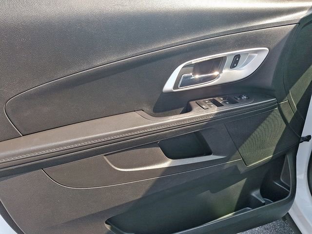 Certified 2017 Chevrolet Equinox LS image 12