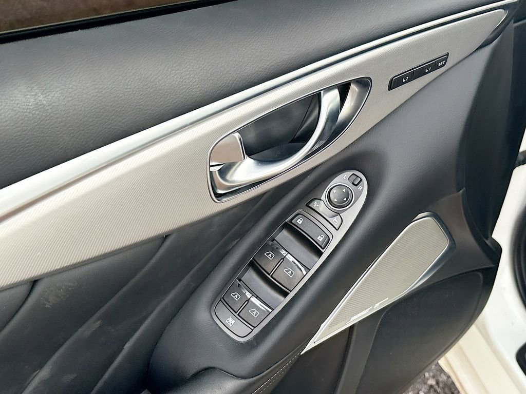 Used 2024 INFINITI Q50 Luxe w/ Cargo Package image 17