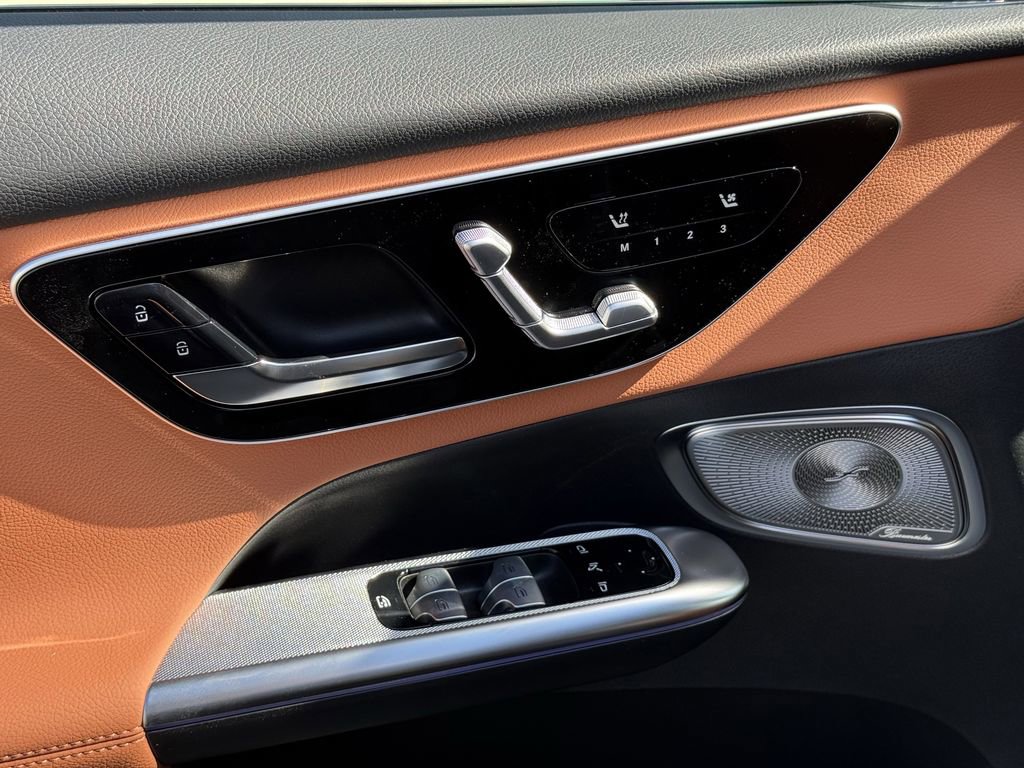 New 2026 Mercedes-Benz GLC 300 4MATIC image 15