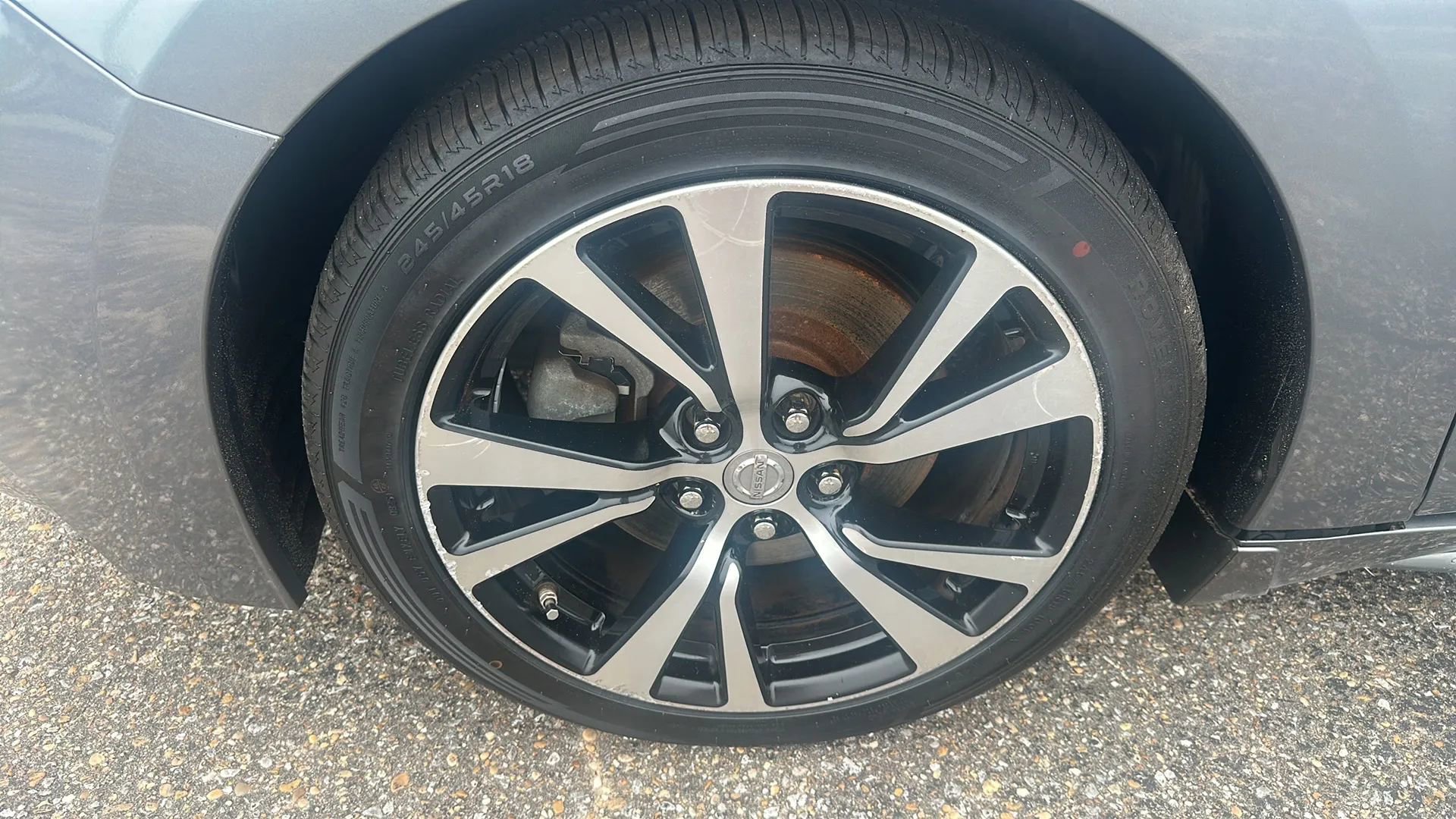 Used 2018 Nissan Maxima 3.5 SV image 9