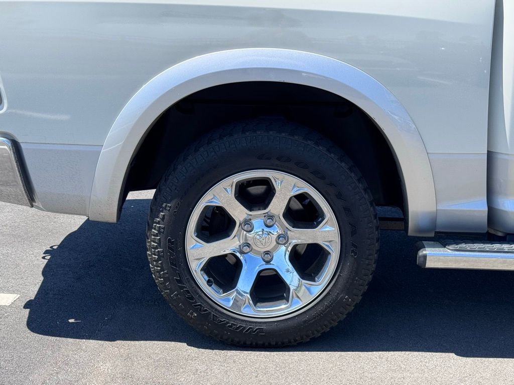 Used 2018 RAM 1500 Laramie w/ Convenience Group AWD/4WD image 41
