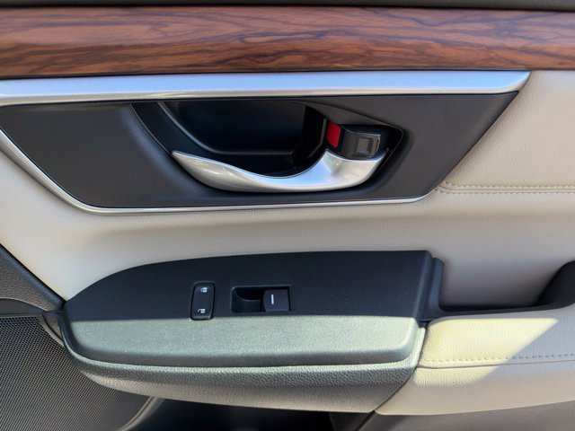 Used 2022 Honda CR-V Touring image 35