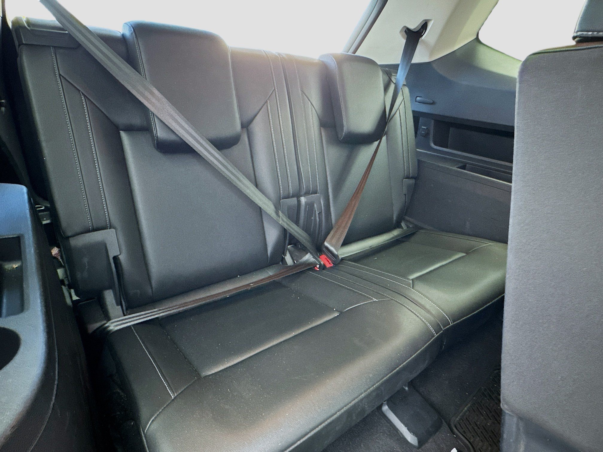 Used 2019 Volkswagen Atlas SE w/ Towing Package AWD/4WD image 18