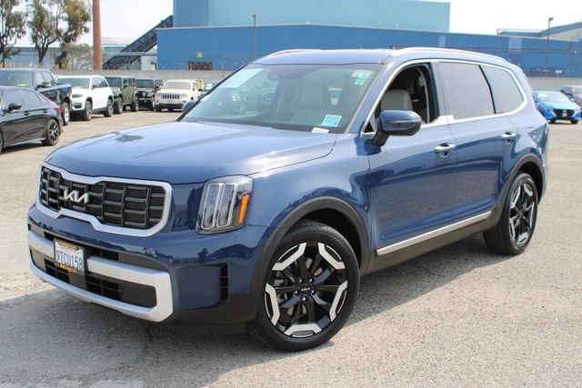 Used 2025 Kia Telluride S FWD image 10