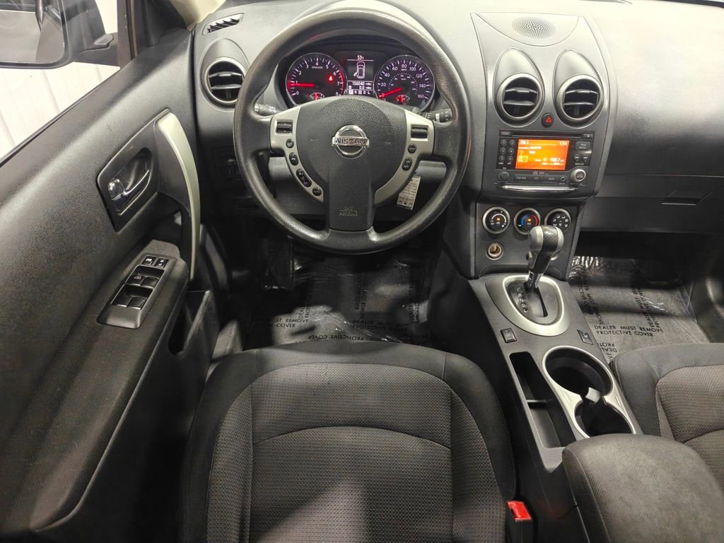 Used 2011 Nissan Rogue SV image 4