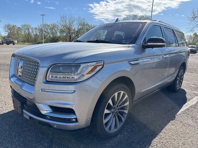 Used 2020 Lincoln Navigator Reserve w/ Luxury Package AWD/4WD image 8