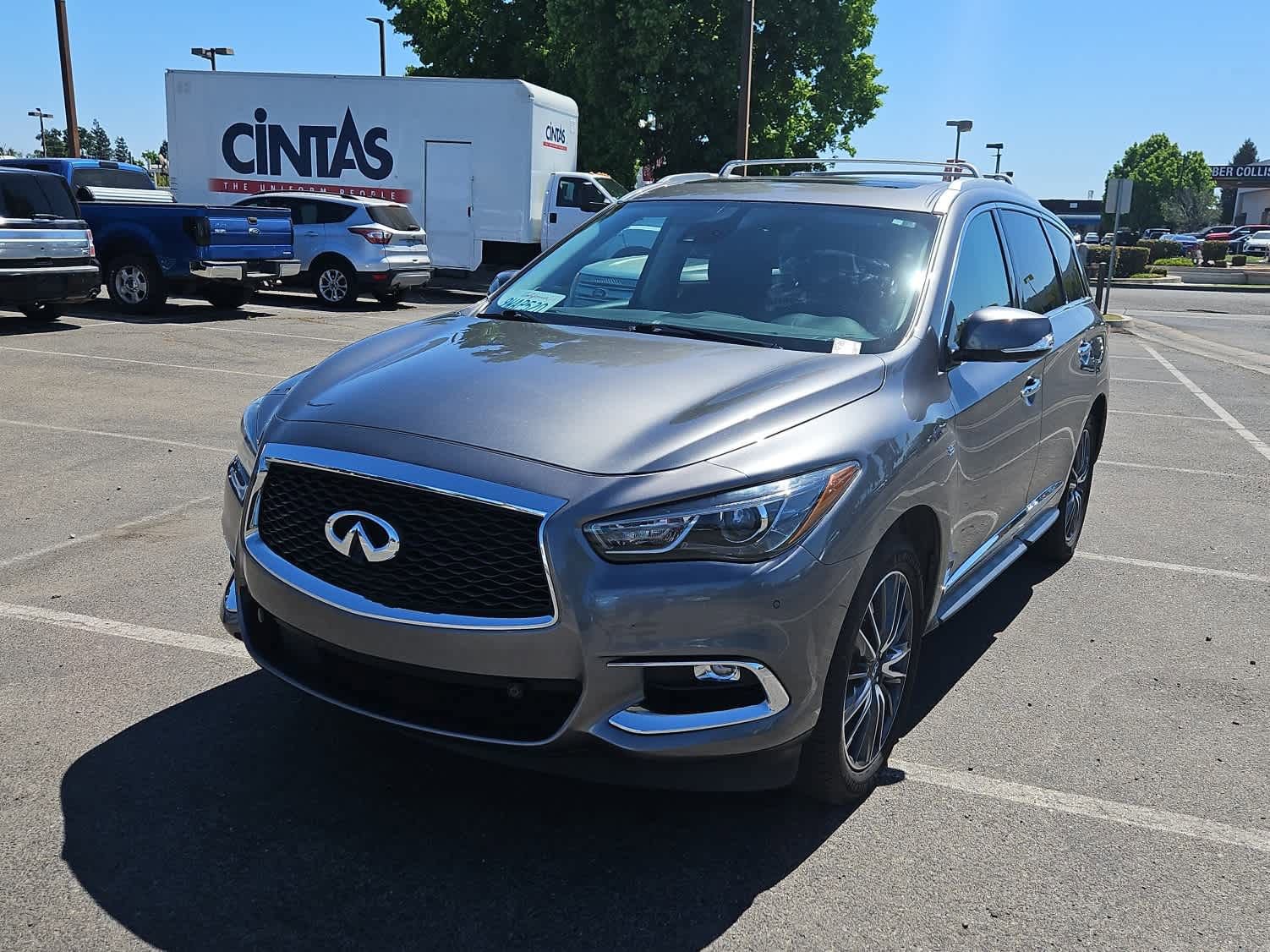 Used 2020 INFINITI QX60 Luxe w/ Sensory Package image 1