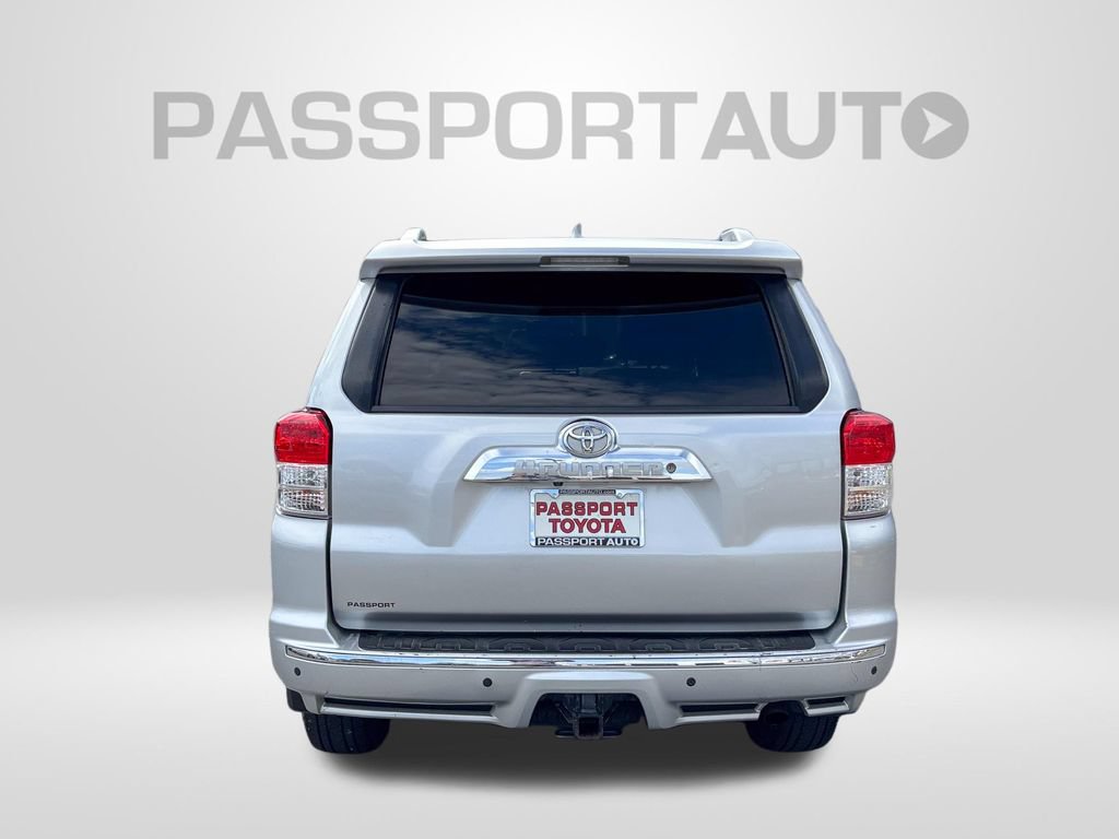 Used 2013 Toyota 4Runner SR5 w/ Premium Pkg AWD/4WD image 7