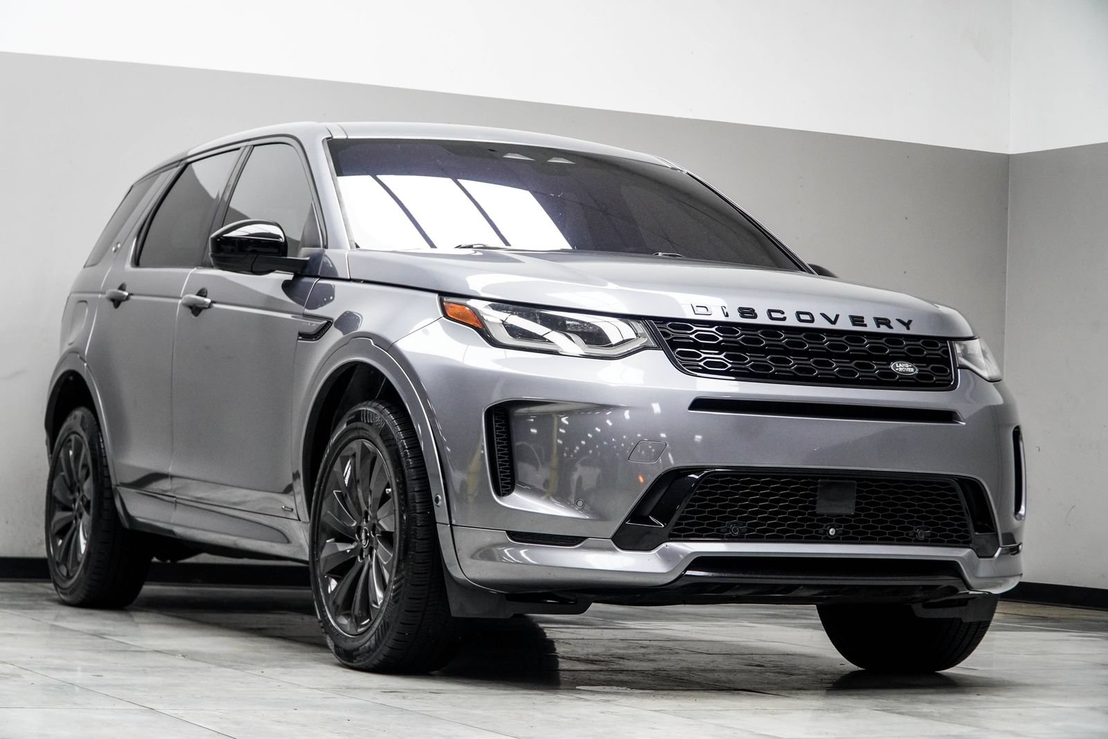 Used 2021 Land Rover Discovery Sport S R-Dynamic AWD/4WD image 4